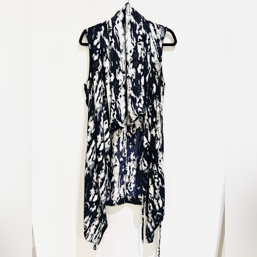 Tristan 100% Silk Black & White Abstract Print Sleeveless Draped Dress-Size L - Picture 4 of 8